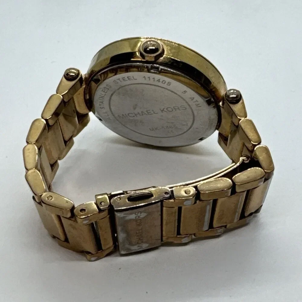 Michael Kors Parker MK5865 Women Rose Gold Analog Dial Quartz Wrist Watch JNA407